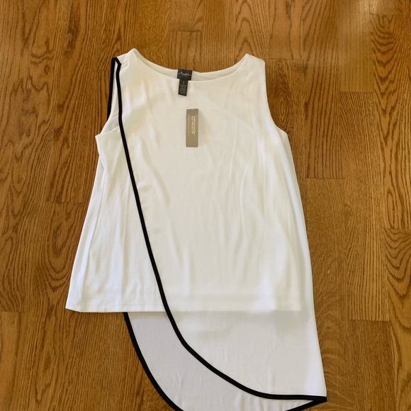 Chico’s travelers white top with black trim - Picture 6 of 7